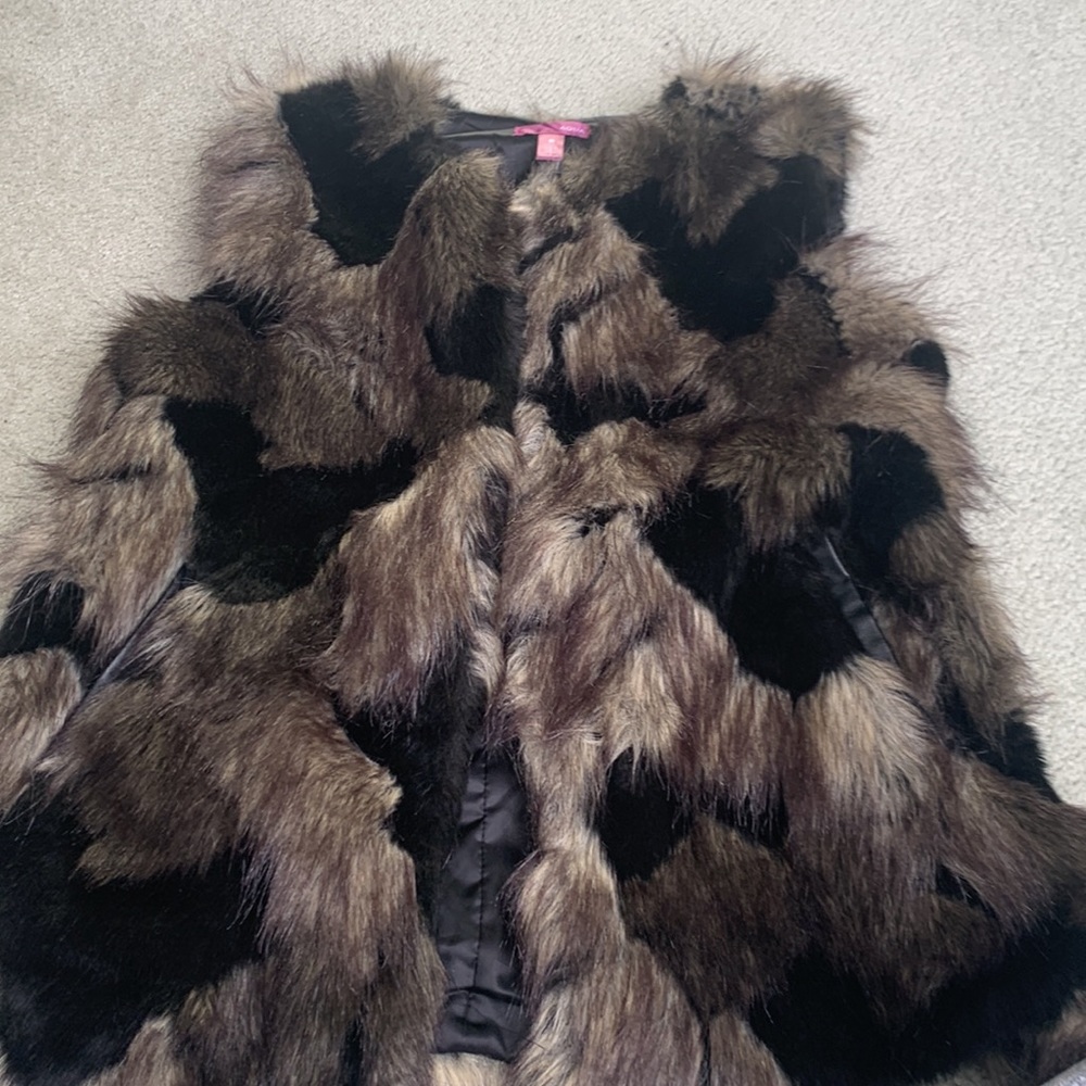 Faux Fur Vest L